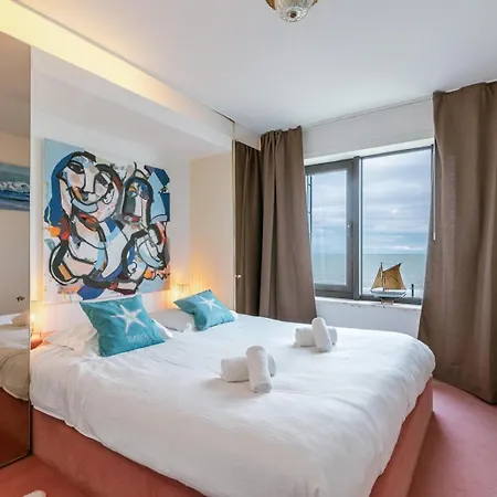 アパート Triplesea - Amazing Sea View - Free Parking